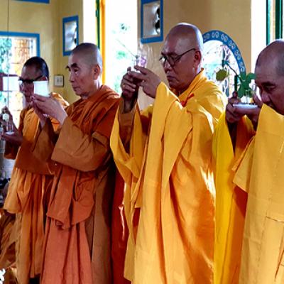 Lễ khai đàn Dược Sư Thất Châu Cầu Thọ Đức Thầy Tông Trưởng Liên Tông Tịnh Độ Non Bồng tại Tổ Đình Linh Sơn